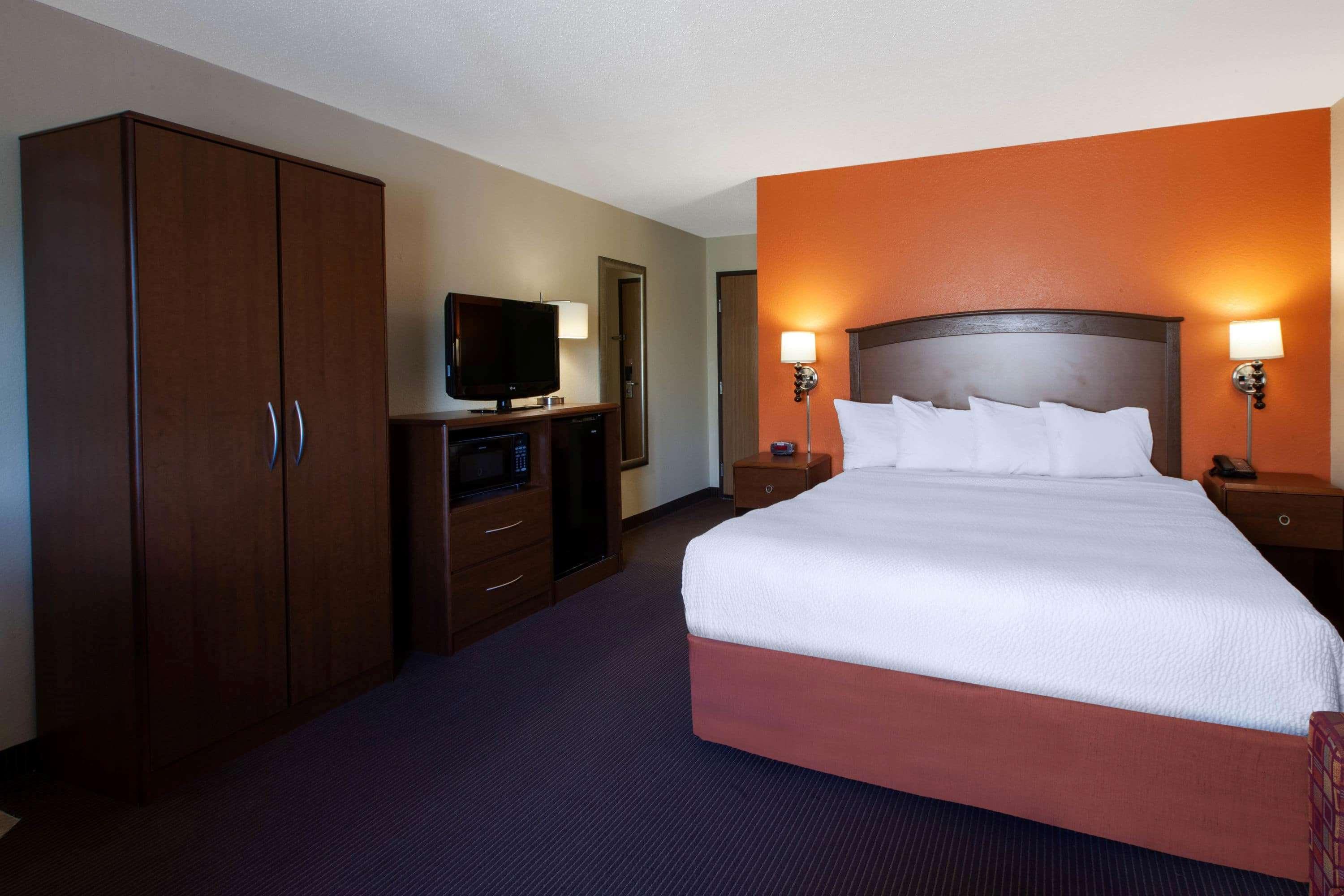 Americinn By Wyndham Iron River Eksteriør billede