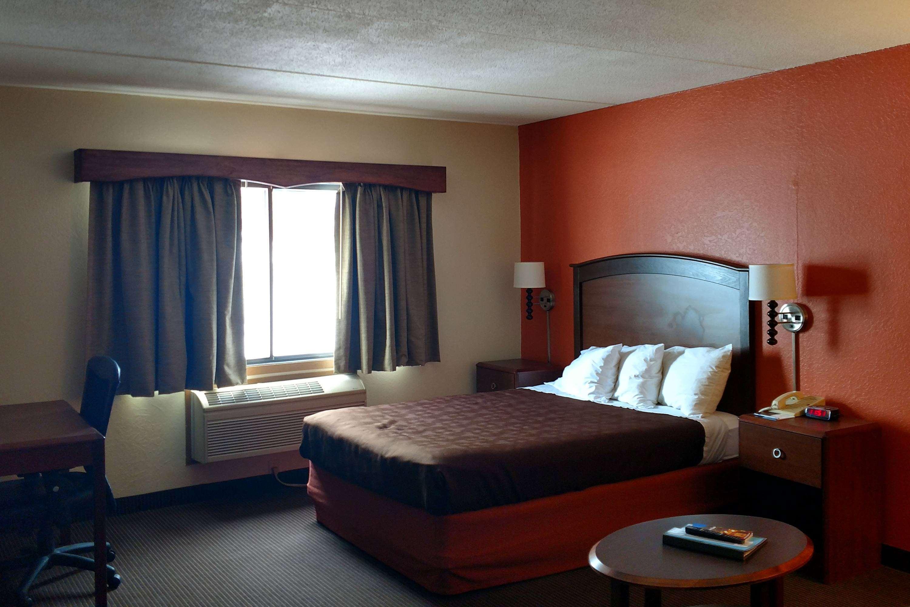 Americinn By Wyndham Iron River Eksteriør billede