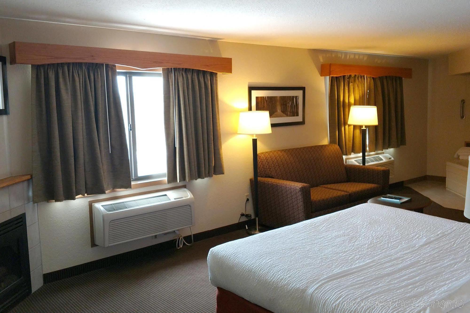 Americinn By Wyndham Iron River Eksteriør billede