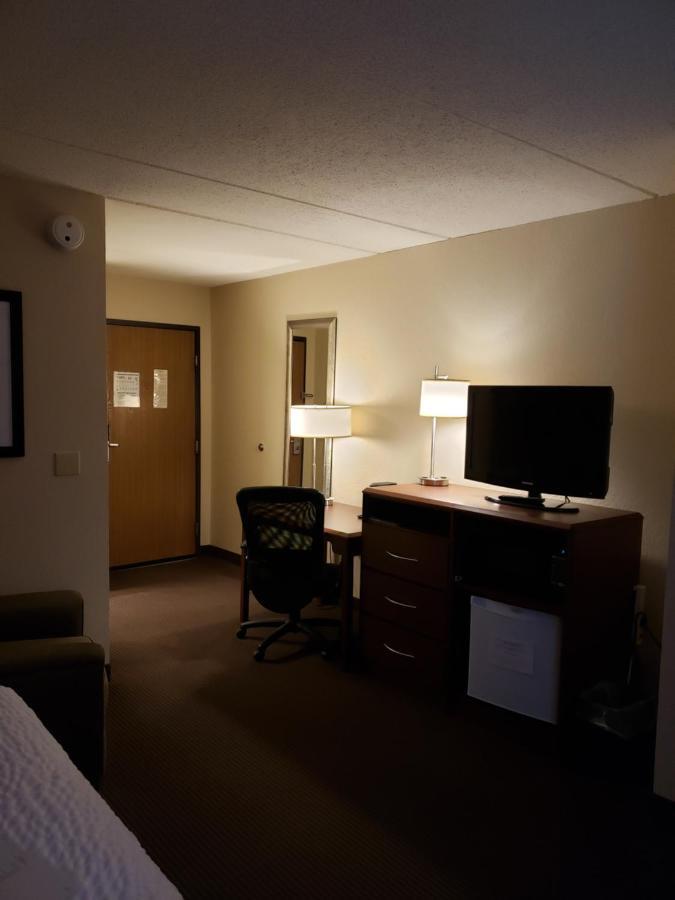Americinn By Wyndham Iron River Eksteriør billede