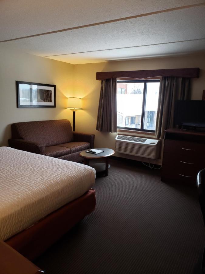Americinn By Wyndham Iron River Eksteriør billede