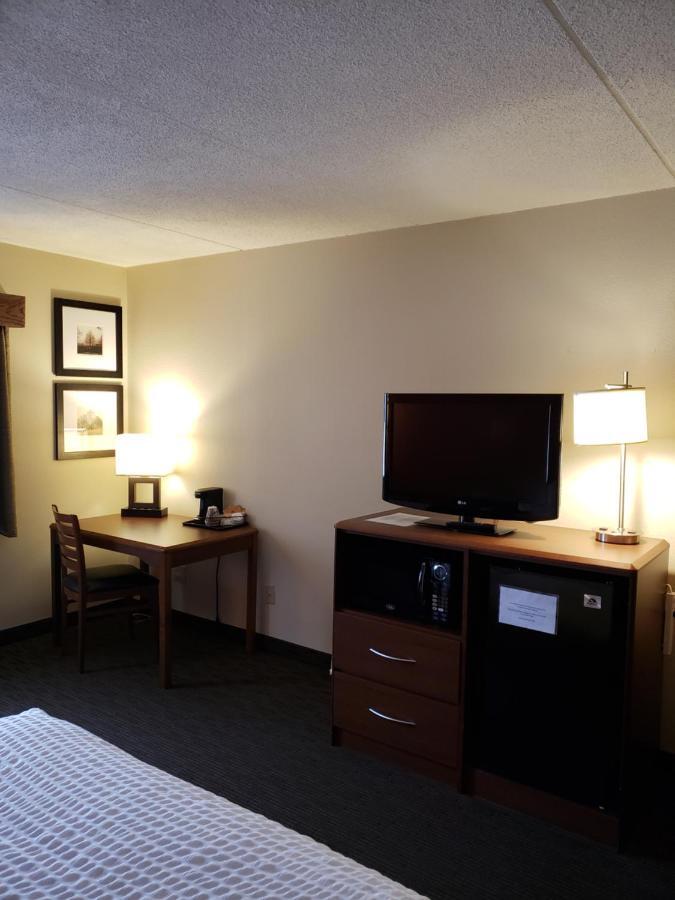 Americinn By Wyndham Iron River Eksteriør billede