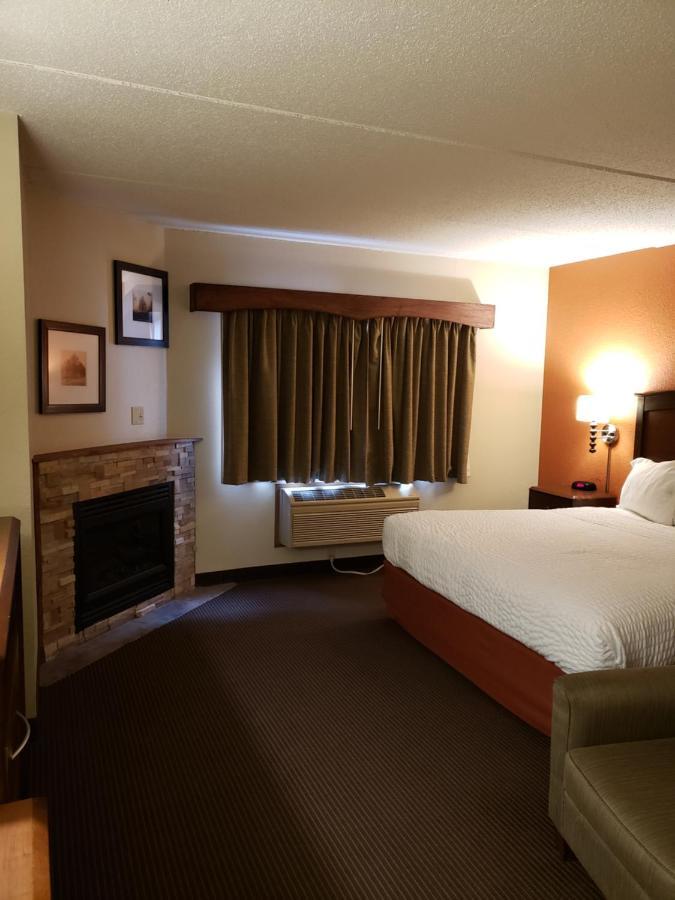 Americinn By Wyndham Iron River Eksteriør billede